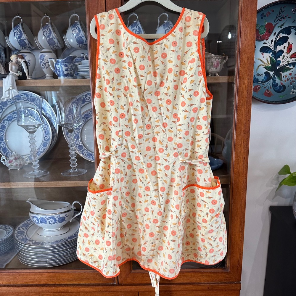 Vtg Handmade 1960s Kids Apron Orange Floral Print Smock Pinafore Groovy Rare